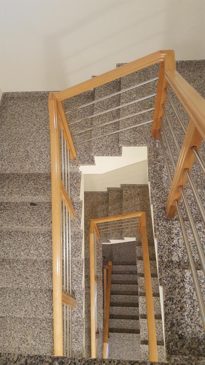 Private Apartament Celestina & Carlos Mindelo Eksteriør bilde
